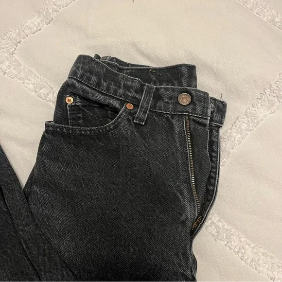 Vintage Levis Womens Black Jeans - Picture 3 of 9